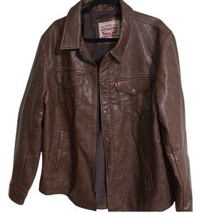 LEVI’S Brown Faux Leather Trucker-Style Jacket 🍁